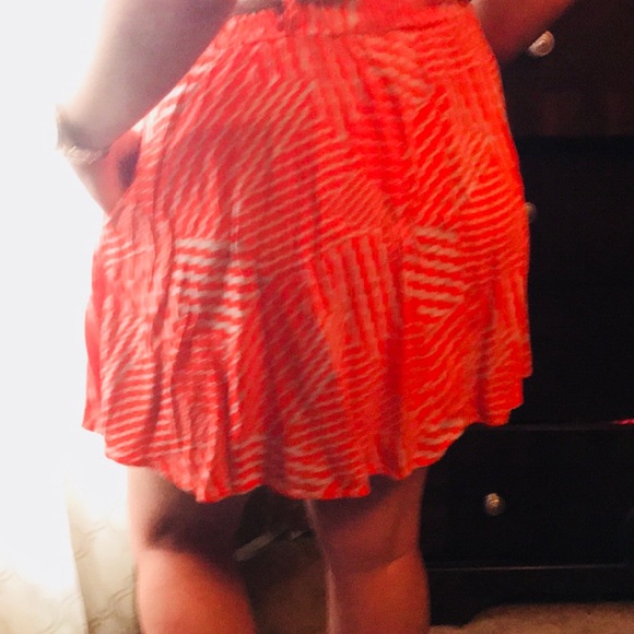 HP Circle skirt w/ pockets - Picture 3 of 3